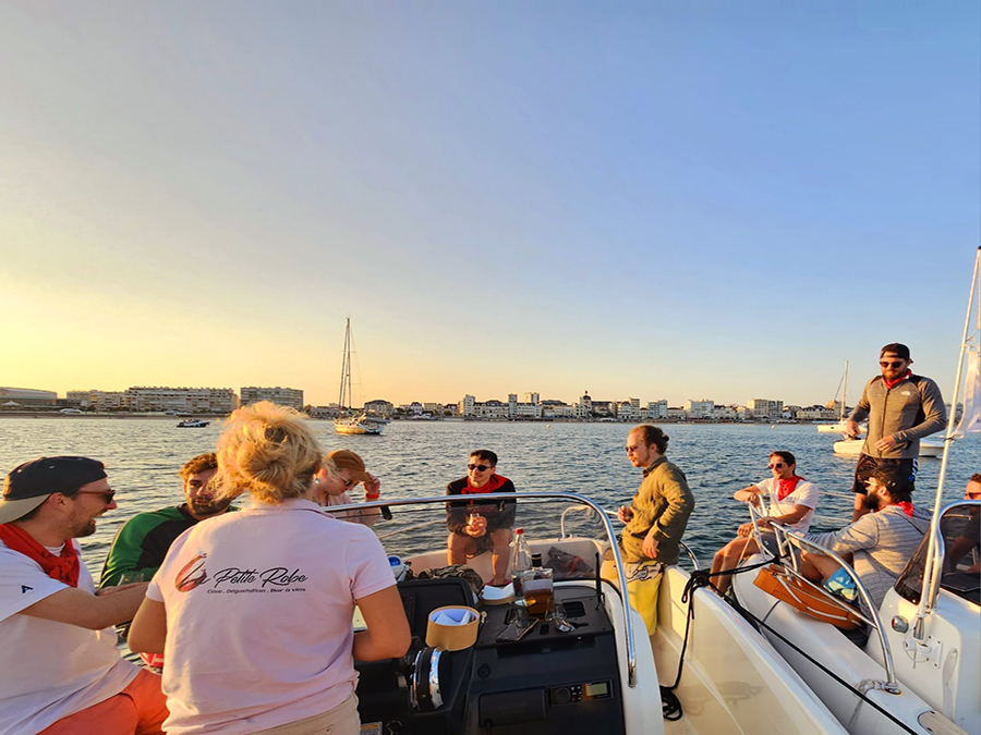 Dégustation en mer aux Sables d'Olonne en Vendée